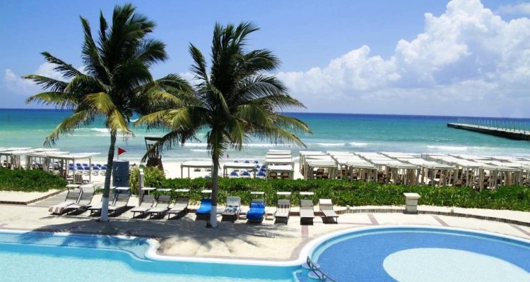 The Grandiose Of A Seaside Holiday At Playa Del Carmen, Mexico