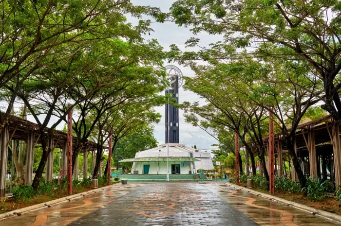 Must-Visit Tourist Destinations in Pontianak for a Memorable Experience